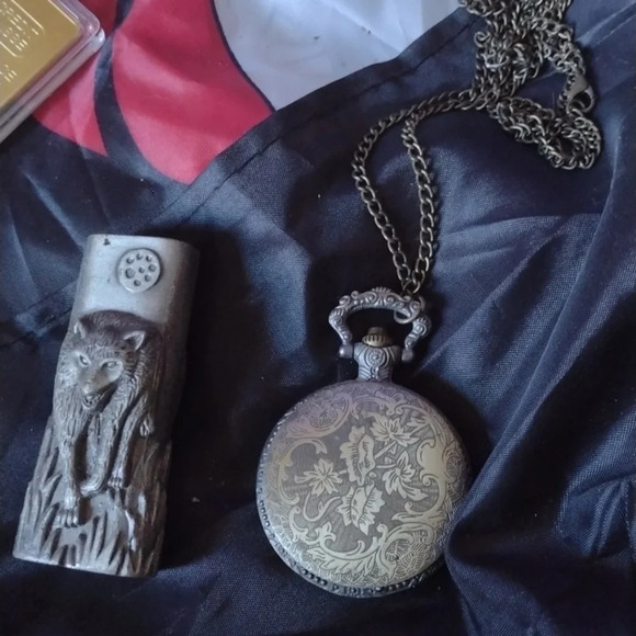 Pocket Watch and Pewter Lighter case - Picture 4 of 4